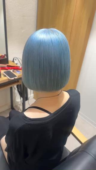 埼玉 越谷 ハイトーンカラー ブリーチカラー ホワイトカラー 水色カラー 