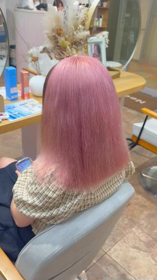 ミディアム カラー heel SENGAWAのヘアスタイル