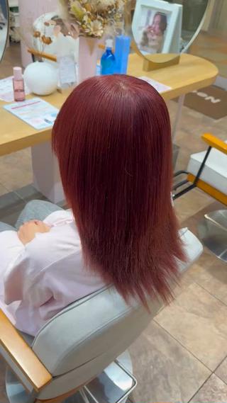 ミディアム カラー heel SENGAWAのヘアスタイル
