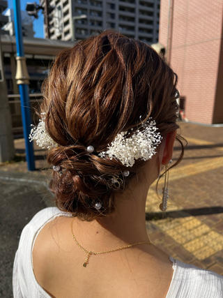 ❁⃘ブライダルヘア❁⃘
ウエディングフォトの撮影用ヘアセットでのご来店でした
ご要望に沿うよう位置やシニヨンの形、質感
より細かくカウンセリングしております