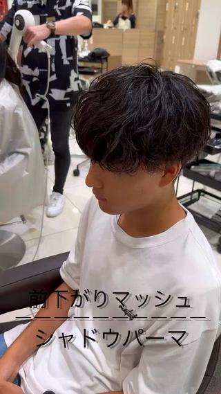 ショート パーマ メンズ 渡邉 理央のヘアスタイル