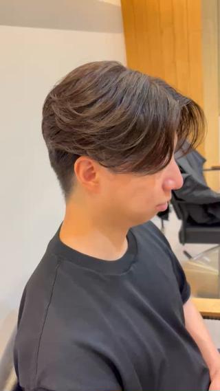 ミディアム メンズ メンズ特化 韓国/曲がる縮毛矯正のヘアスタイル