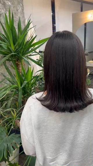 セミロング サワムラ ソナタのヘアスタイル