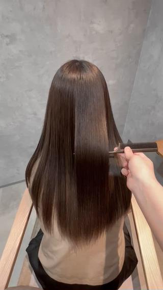 ロング 中村 ひなたのヘアスタイル