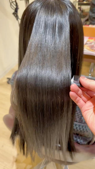 ブリーチ毛にもかけられる最強のストレートです！！ 