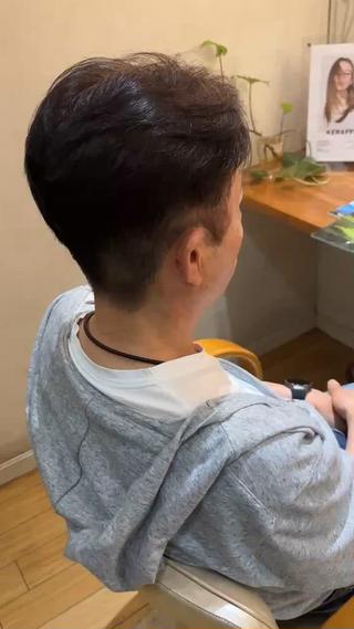 メンズ 美容室 グラッシーヘアーのヘアスタイル