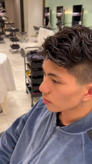 ショート 🎸メンズ朝ラク! パーマ特化ren🎸のヘアスタイル