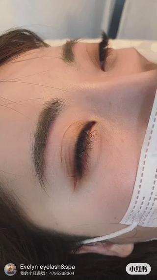 Evelynᙏ̤̫

1.毛質：三つ葉
2.カール：D
3.長さ：13/11
4.太さ：0.03
5.本数：140束
6.デザイン:ワンホンデザイン
#八王子マツエク#フラットラッシュ#ミンク#可愛いタレ目#まつげエクステ#まつ毛エクステ#無料アイシャンプー#八王子激安ボリュームラッシュ#ボリュームラッシュ#３つ葉ラッシュ#ブラウンエクステ#ボリュームラッシュ#プライベートサロン#ラッシュリフト#マツエク#まつげエクステサロン#アイデザイナ#minimo #マツエクパーマー#アイシャンプー#ミンク#マツエク付け放題#まつげパーマ#マツパーマ #バインドロック#HYbird ボリュームラッシュ#ドライヘッドスパ極眠ドライヘッドスパ#ドイツフットケア#ベビーフット

https://minimodel.jp/r/dYEgF6n?sharefrom=app 