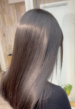 艶髪メニュー
髪質改善トリートメント
絹髪
艶カラー 