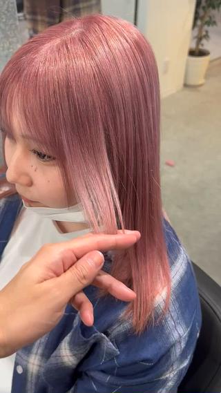 ケアブリーチで、pink beige