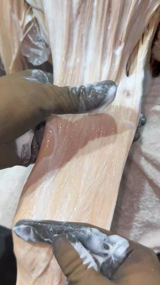 安心のケアブリーチ 毛先は優しく抜いてあげます