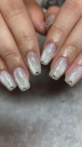 ネイル 【LINON】 airiのネイルデザイン