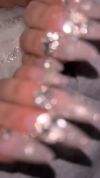 ネイル moumou nailのネイルデザイン