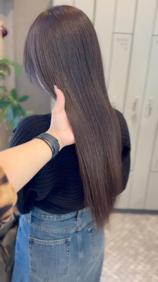 ブリーチなしダブルカラー
グレージュ　髪質改善カラー
紙質改善トリートメント
天神　西通り　福岡　大名 