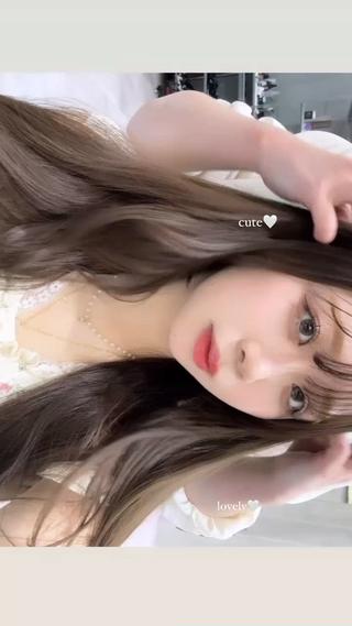 #ブリーチなし 
"Hazel  beige"♡
自然光でも柔らかくてこのくすみ感と
まろやかさがこだわりです

海外の女の子の地毛みたいなbeige
new yunaちゃんspring girlにしたよ

こちらはブリーチなしカラーで再現可能です
ブリーチなしでもたっぷり透明感出せます♡
ベースが暗めの方はダブルカラー、
明るめの方はワンカラーで再現可能です 