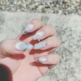 ネイル 大村 紬華のネイルデザイン