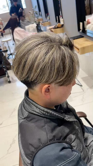 カラー メンズ ルクール喜多町店 コムロのヘアスタイル