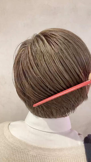 ショート カラー スキバサミを使わない カット🌼唯🌼のヘアスタイル