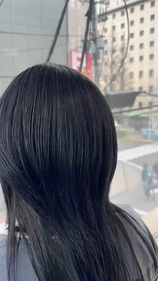 ネイビーブルー