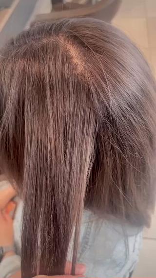 根元リタッチ2.5cm(ブリーチ)+ワンカラー