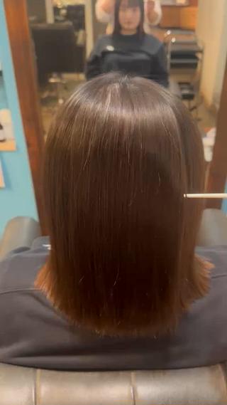 ミディアム 安達 望のヘアスタイル