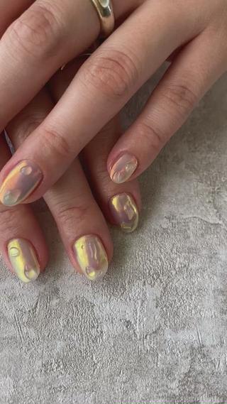 水滴ネイル
オーロラネイル
ぷるぷるネイル 