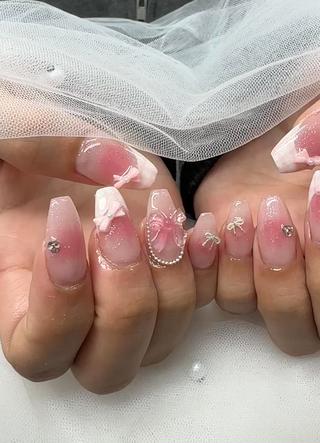 ネイル R Studioのネイルデザイン