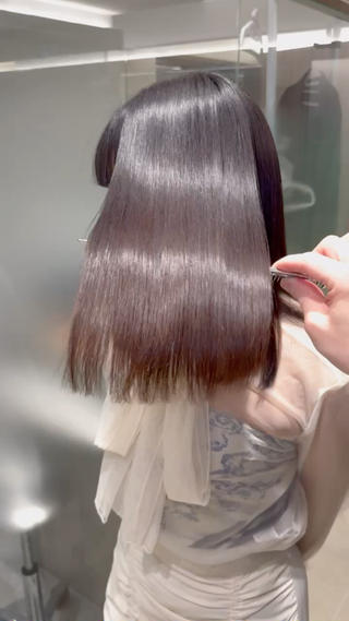 ミディアム カラー 癖毛救済✂️ボブ /髪質改善ストレートのヘアスタイル