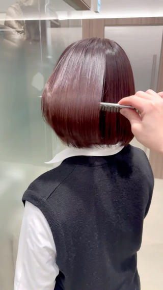 ショート カラー 癖毛救済✂️ボブ /髪質改善ストレートのヘアスタイル