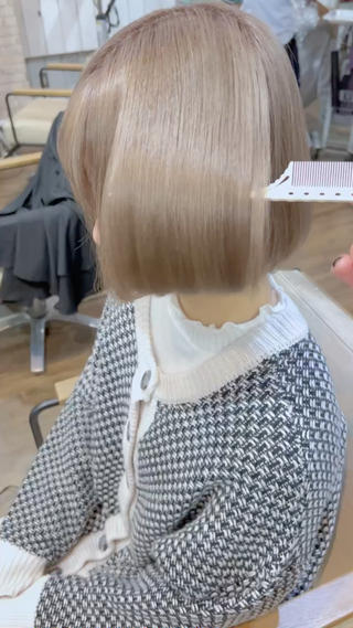 ショート カラー 癖毛救済✂️ボブ /髪質改善ストレートのヘアスタイル