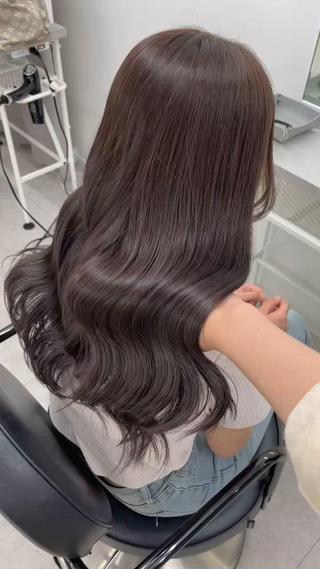 透明感ブラウン
TOKIOトリートメントで艶増しです 