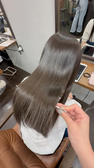 セミロング 名駅/艶カラー/原田 永遠のヘアスタイル