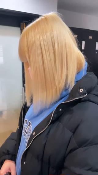 ショート カラー 山浦司颯/ カラー/レイヤーのヘアスタイル