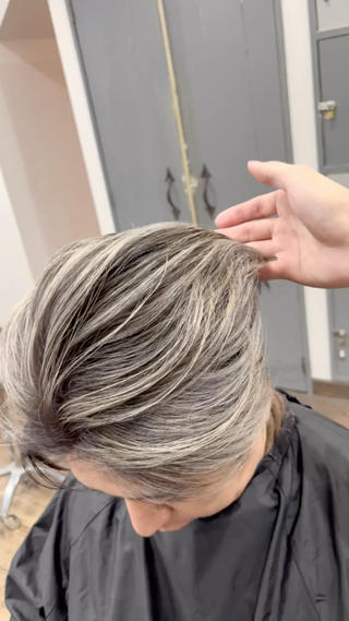 ただいま特別価格でバレイヤージュモデル募集してます！
定員になり次第終了になるので、気になる方早めのご予約お願い致します！ 