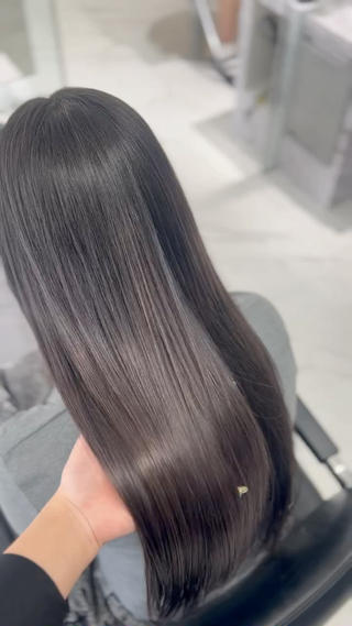 動画の方ブリーチ3.4回でもこのツヤツヤ感です 