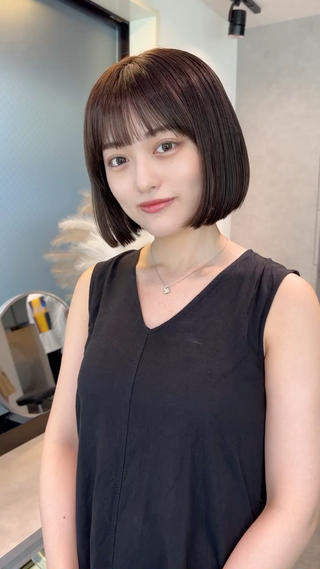 part2
ばっさりボブオリーブグレージュカラーで透明感抜群