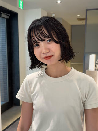 似合わせゆるっとボブパーマに暗髪カラー