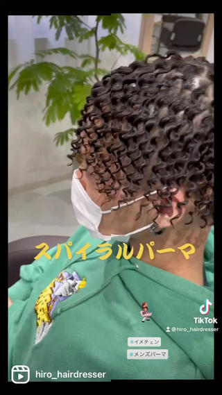 ミディアム パーマ メンズ Hiro ヒロのヘアスタイル
