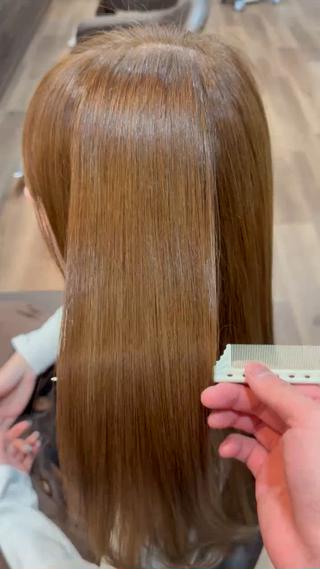 ベージュカラー
アッシュ、オリーブ、ラベンダーを入れて柔らかく透明感の出るカラーです 