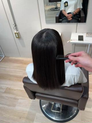 セミロング 美髪矯正🪞髪質改善 立石ヒロトのヘアスタイル