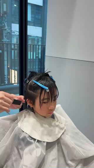 ショート 吉武 茂暉のヘアスタイル