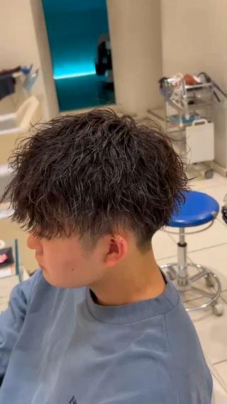 パーマ メンズ メンズパーマ 副店長ユウタのヘアスタイル