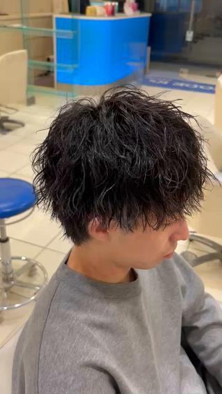 パーマ メンズ メンズパーマ 副店長ユウタのヘアスタイル