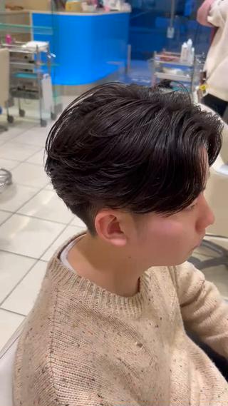 パーマ メンズ メンズパーマ 副店長ユウタのヘアスタイル