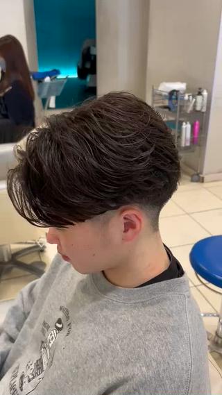 パーマ メンズ メンズパーマ 副店長ユウタのヘアスタイル