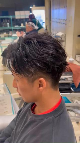 パーマ メンズ メンズパーマ 副店長ユウタのヘアスタイル