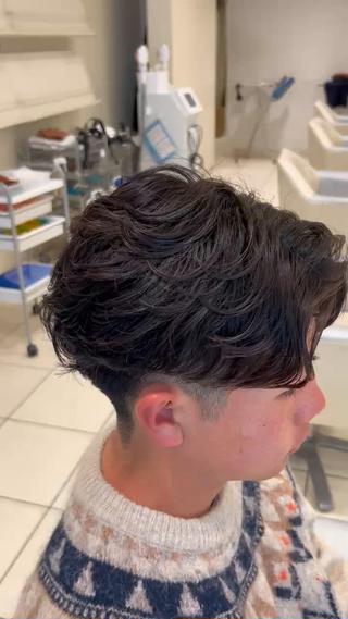 パーマ メンズ メンズパーマ 副店長ユウタのヘアスタイル