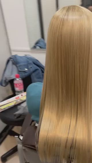 髪にドラマを。施術一回目