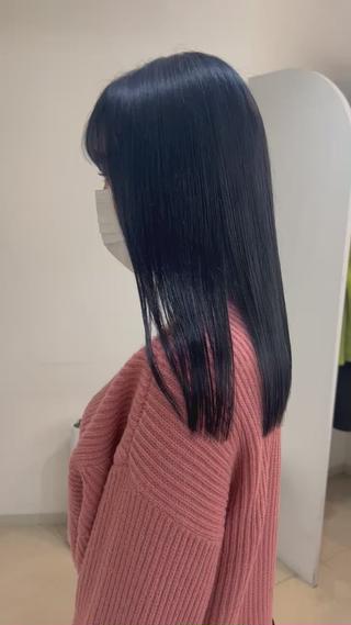 ブルーグレージュ