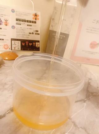 お砂糖ペースト詰め替え中 